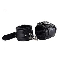 Leather Handcuffs Toy with Keys Bondage BDSM sex Toy (Black) BDSM08